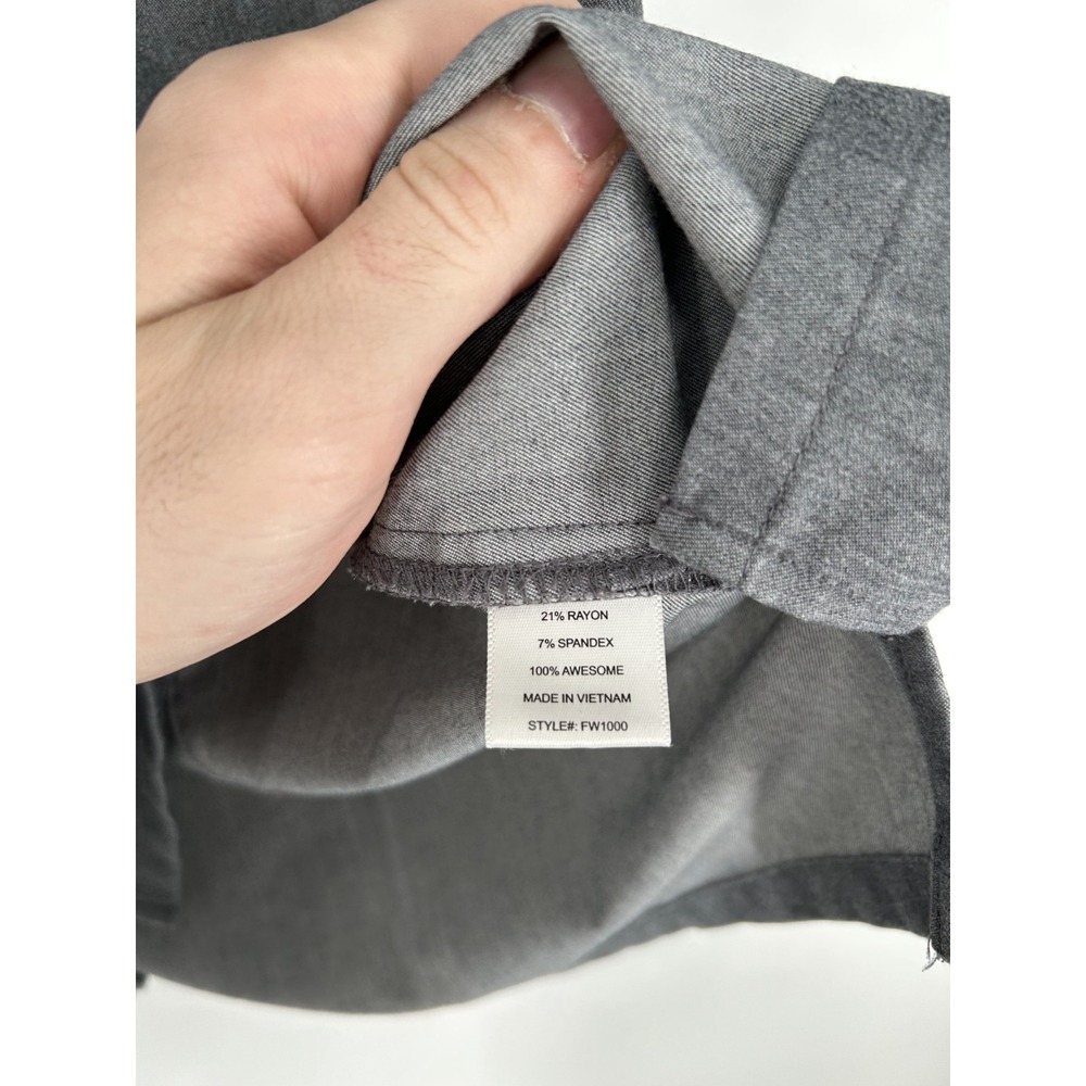 FIGS Catarina One Pocket Scrub Top Women Small Gray Short Sleeve V Neck Pullover - Picture 5 of 7